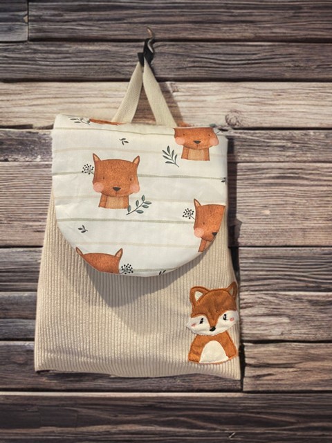 Kinder - Rucksack aus Cord mit süssem Fuchs - Design. 